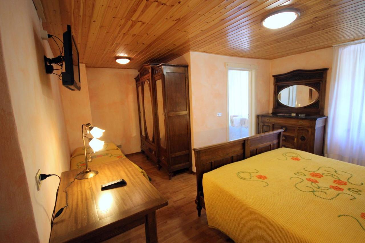 Hotel Col Du Mont Arvier Room photo